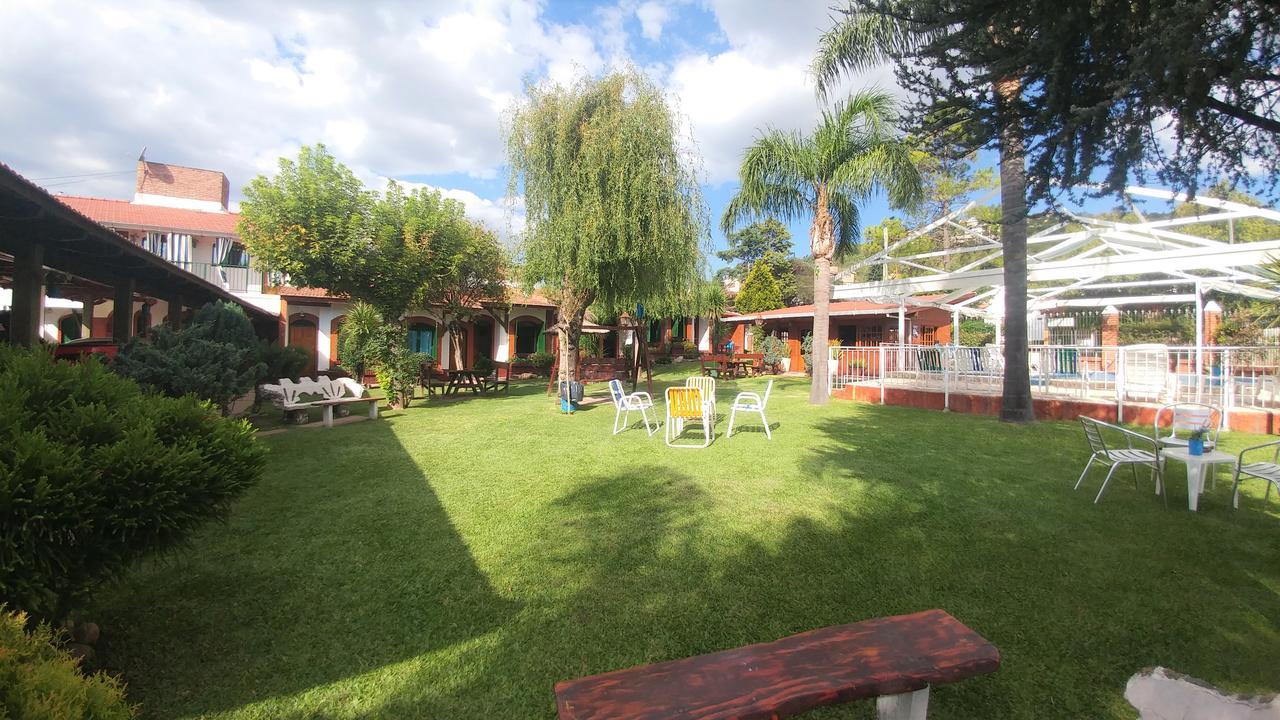 Bungalows Punta Azul Aparthotel Villa Carlos Paz Esterno foto