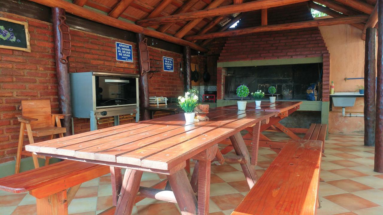 Bungalows Punta Azul Aparthotel Villa Carlos Paz Esterno foto