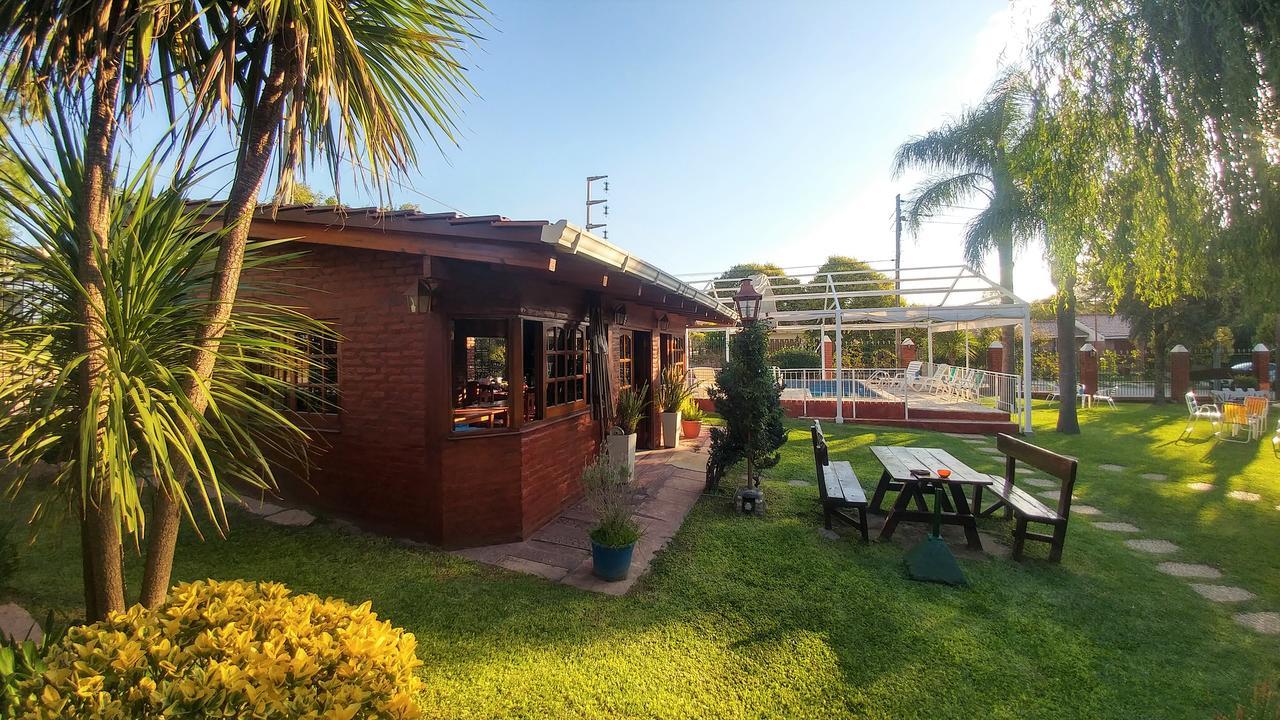 Bungalows Punta Azul Aparthotel Villa Carlos Paz Esterno foto