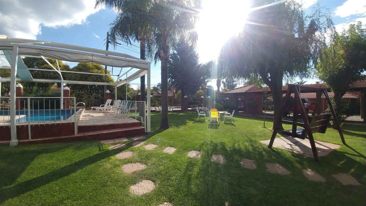 Bungalows Punta Azul Aparthotel Villa Carlos Paz Esterno foto